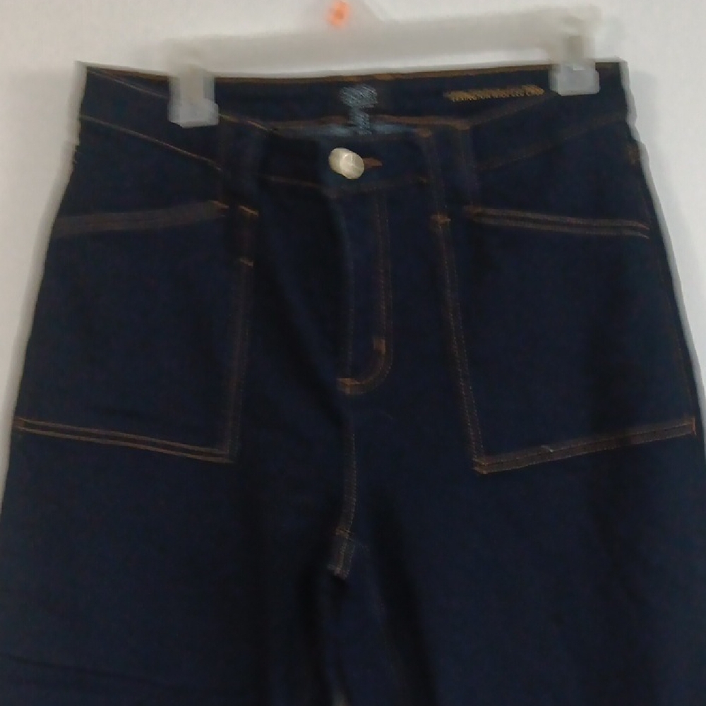 Jones New York Wide Leg Crop Jeans